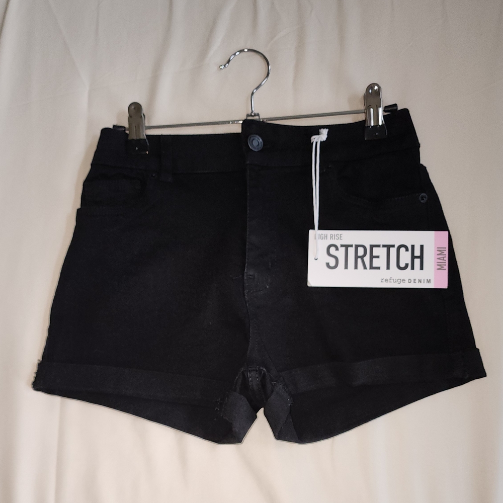 Women's Black High Rise Stretch Shorts